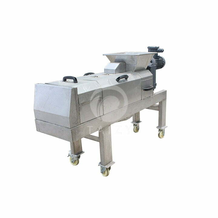 pomegranate peeler