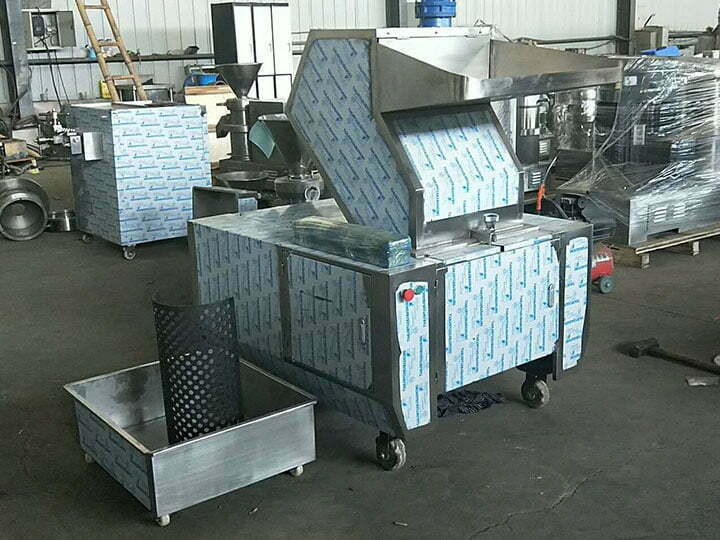 100kg/h bone crusher machine deliveryed to Japan