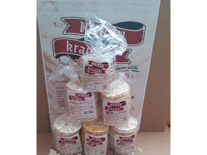 puffed rice cake with package