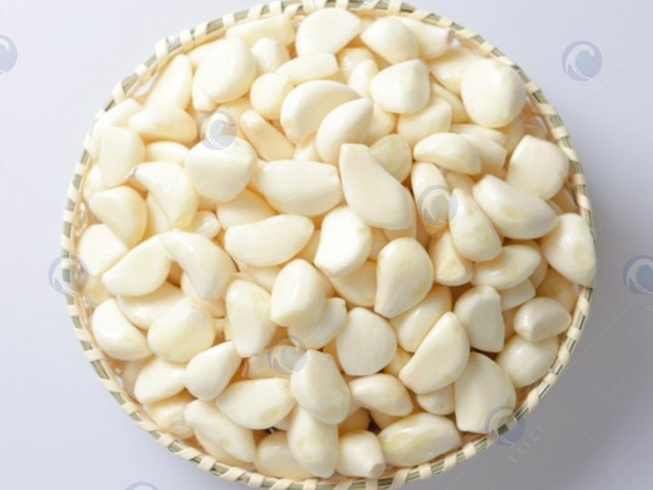 clean garlic cloves