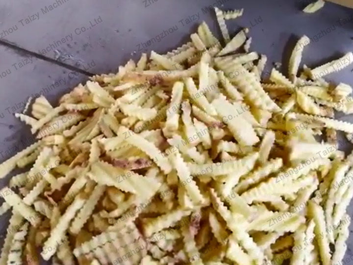 wavy potato chips