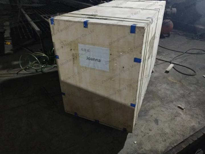 almond cracking machine with wooden package