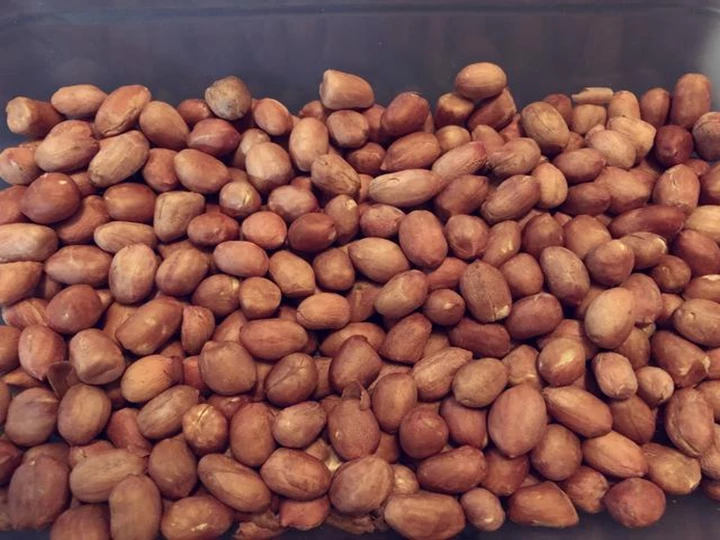 roasted peanuts