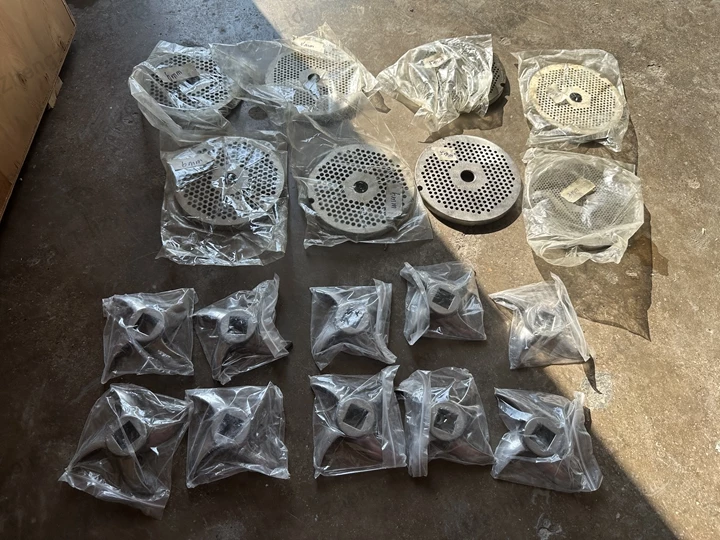 replaceable molds of potato masher