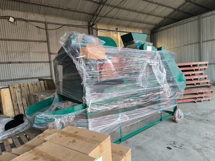 800kg/h Acorn Shelling Machine Sold to Korea