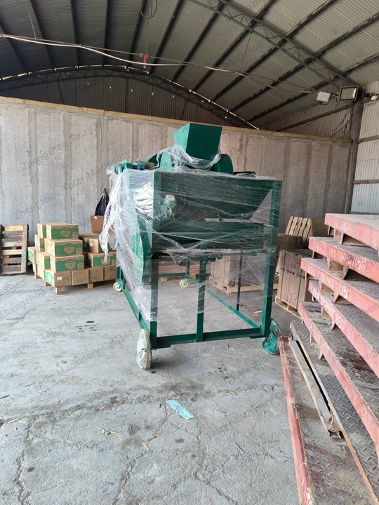 shelling machine for acorns