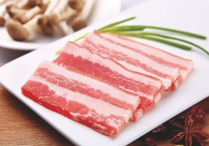 fresh meat slices